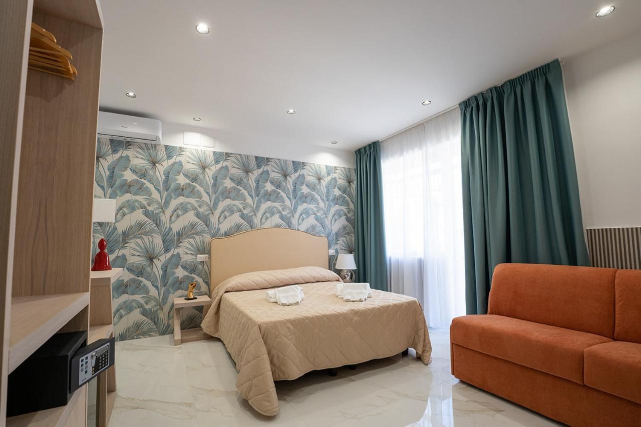 Pc Boutique H Napoli Centro, By Clapa Group Hotel Luaran gambar